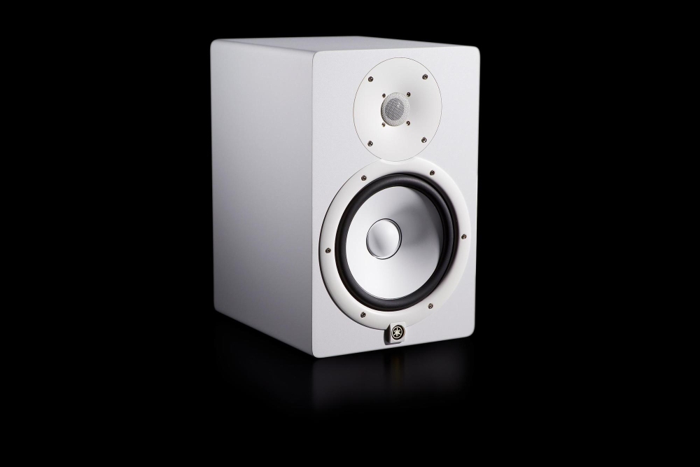 Yamaha HS8 W Powered Studio Monitor White